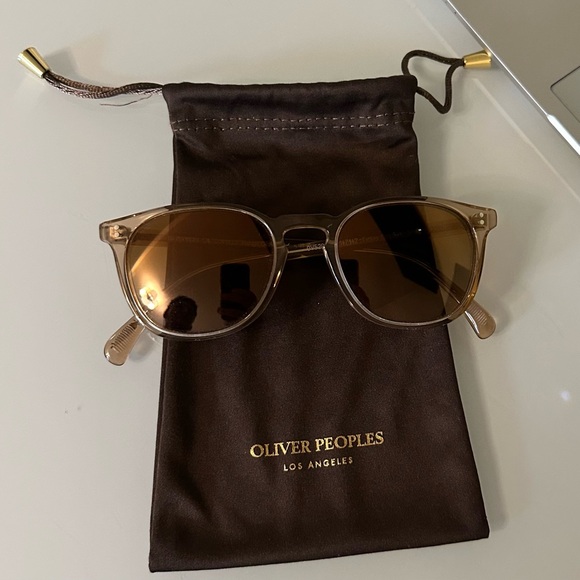 Oliver Peoples LA - Finley Esquire Sunglasses in Gold/Blush Color - Picture 1 of 10